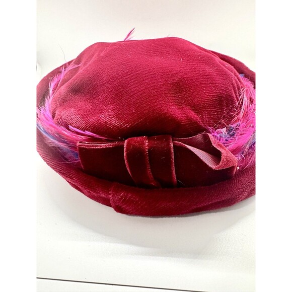 Vintage Red Velvet Feather Cocktail Hat Union Made Mid Century Church - Picture 9 of 12